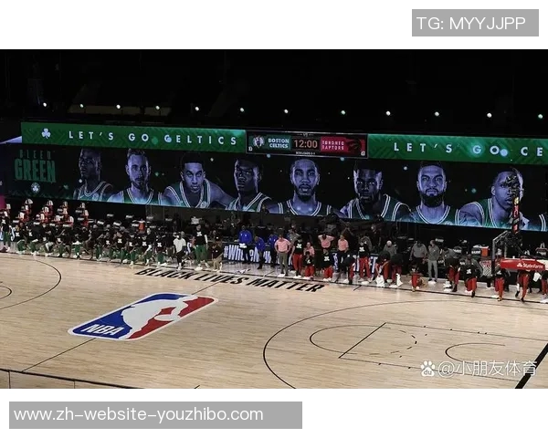 湖人勇士激战四月十三日NBA季后赛精彩对决引发球迷热议 湖人勇士激战四月十三日NBA季后赛精彩对决引发球迷热议